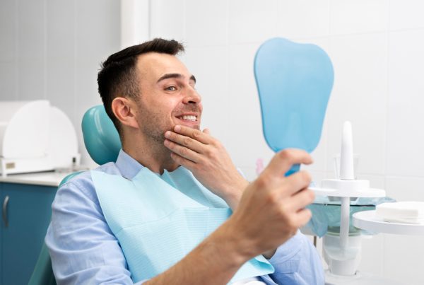 Causas y soluciones para la movilidad dental